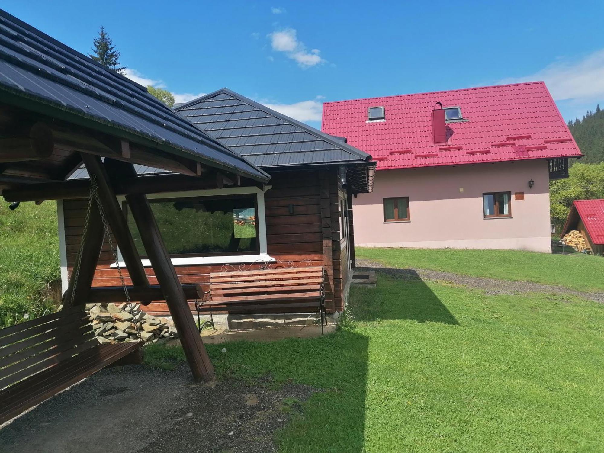 Pensiunea Casa Fierarul din Bucovina Vatra Moldoviţei Cameră foto